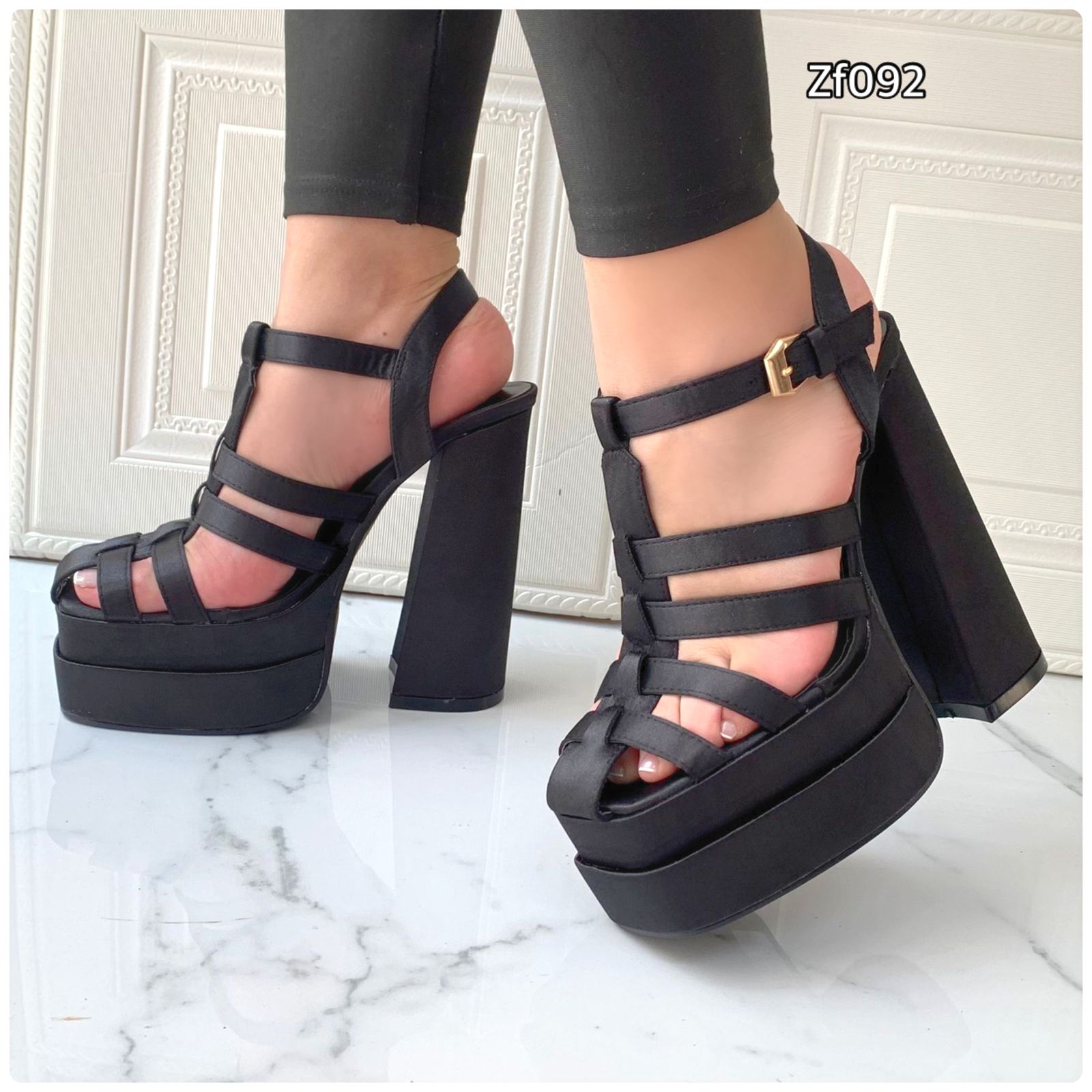 Sandalia negra tacon 14cm P-1287 C28